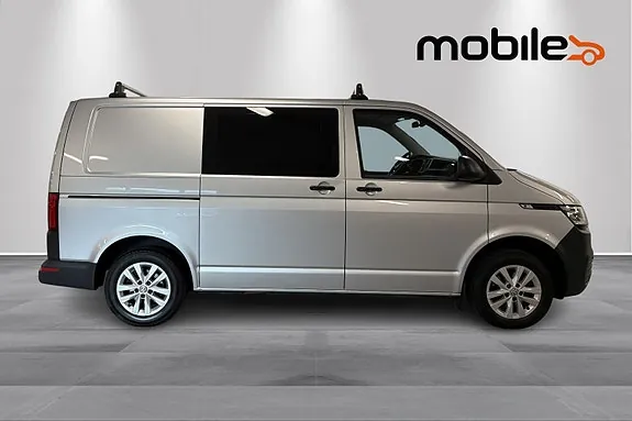 Volkswagen Transporter 2021 photo 2