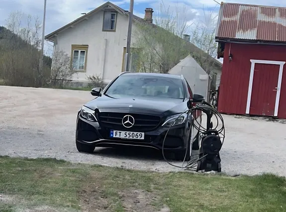 Mercedes-Benz C350 E 2016 photo 2