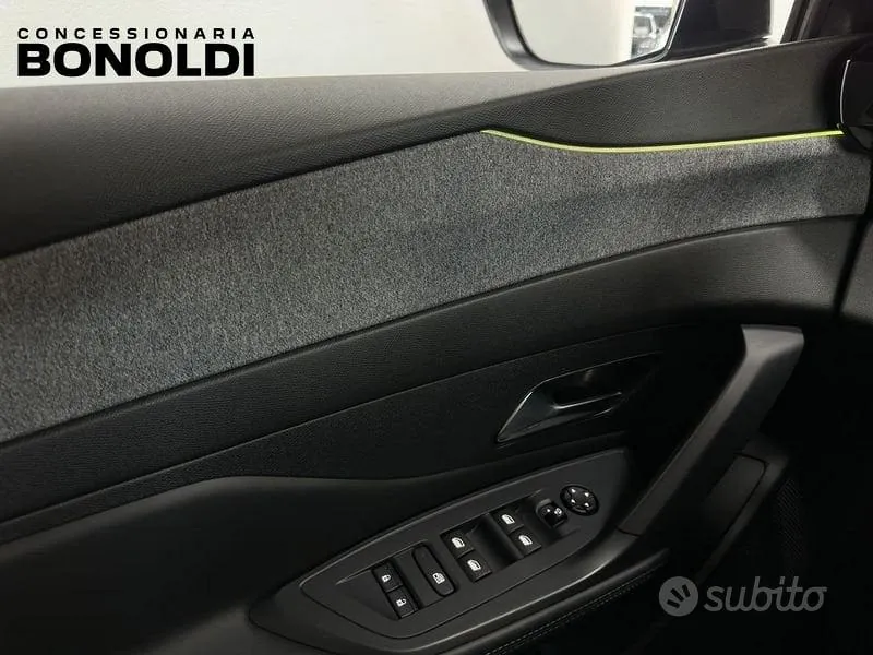 Peugeot 308 2022 photo 5