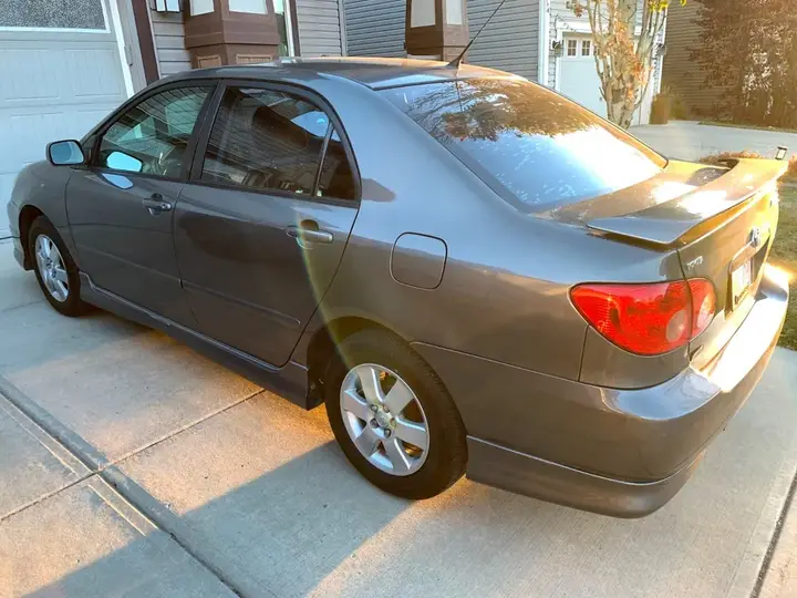 Toyota Corolla 2005 photo 2