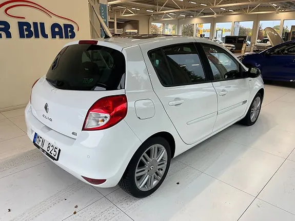 Renault Clio 2012 photo 5