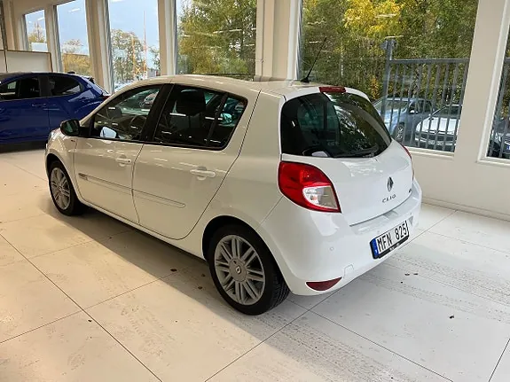 Renault Clio 2012 photo 4