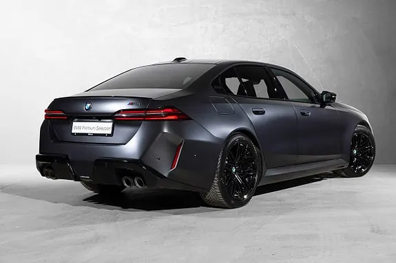 BMW M5 2025 photo 2