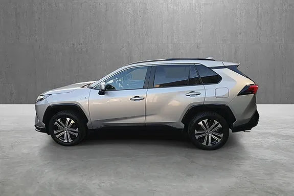 Toyota Rav4 2023 photo 2