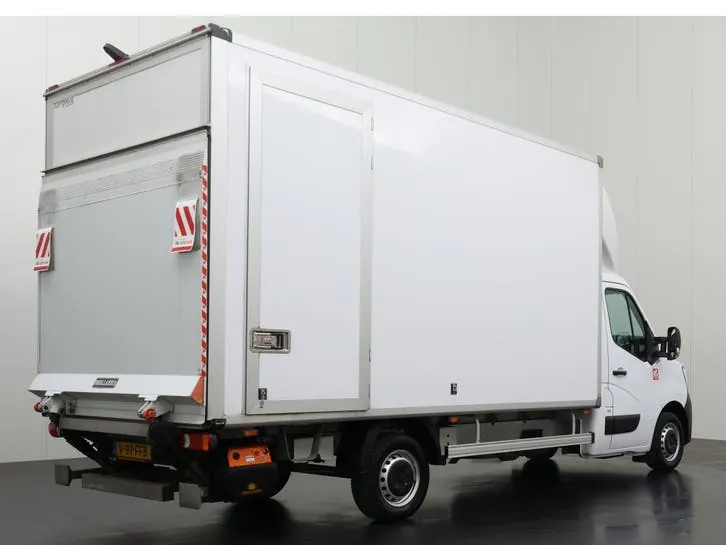 Renault Master 2024 photo 2