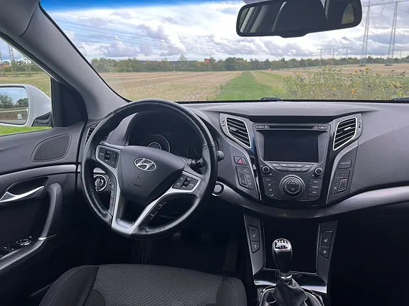 Hyundai I40 2014 photo 3
