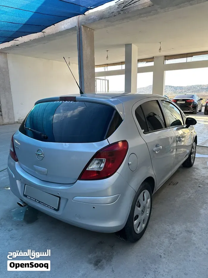 Opel Corsa 2011 photo 4