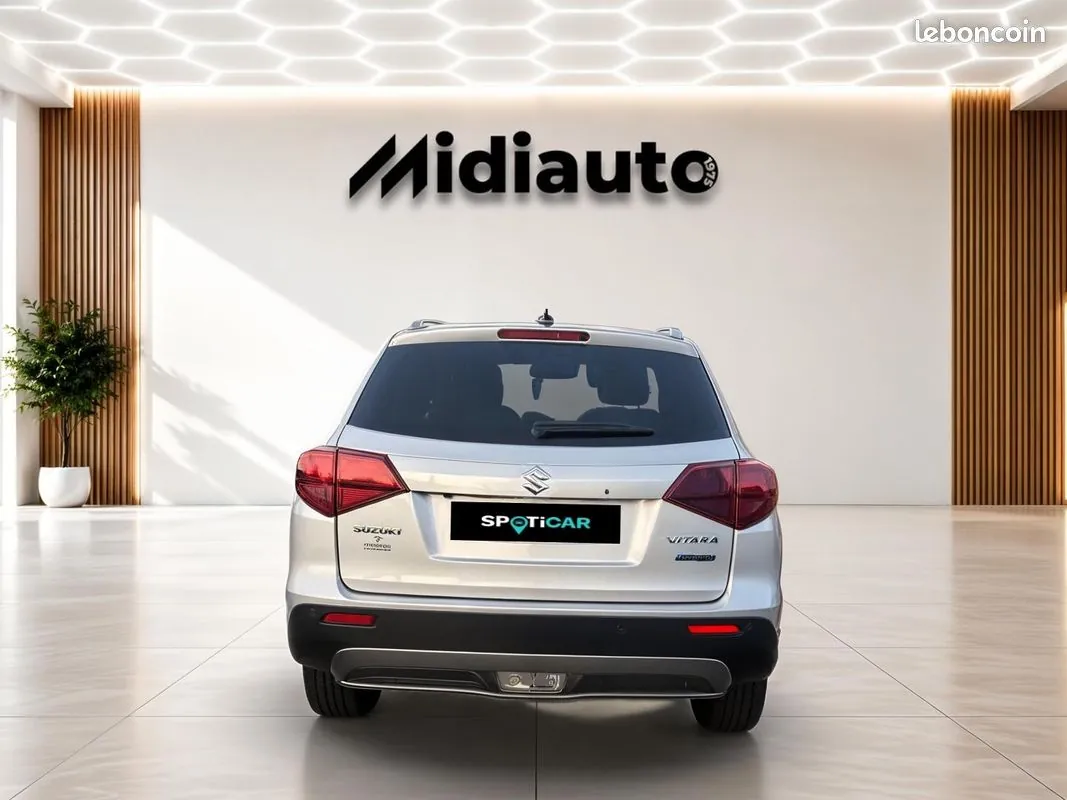 Suzuki Vitara 2024 photo 4