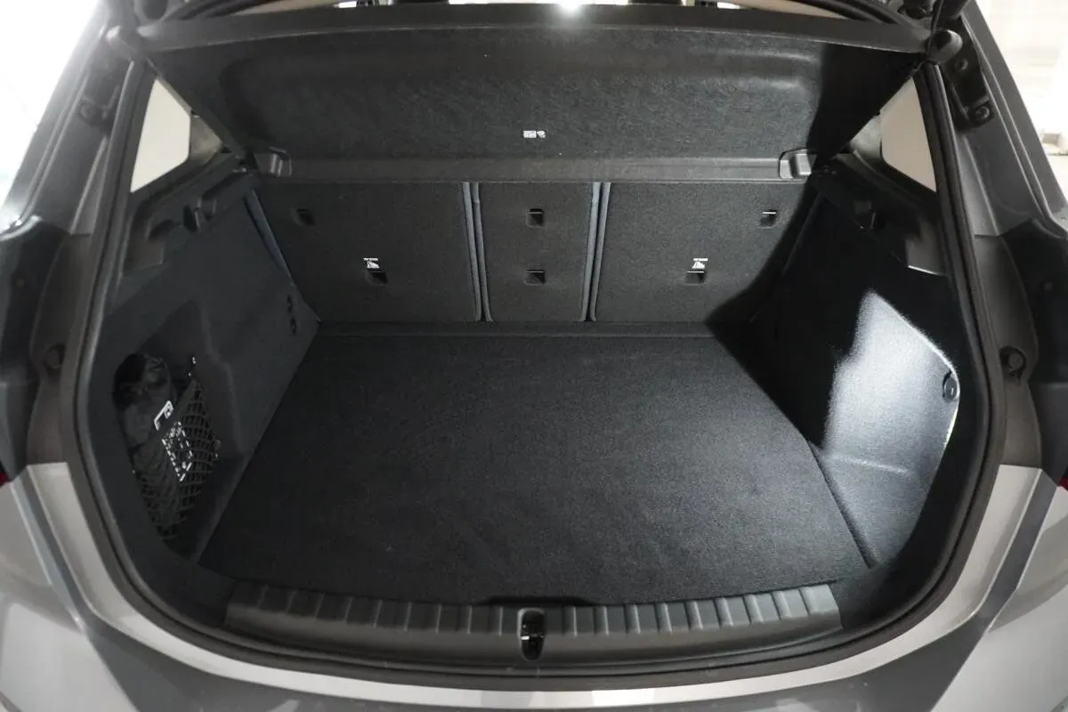 BMW 2 Series 2026 photo 3