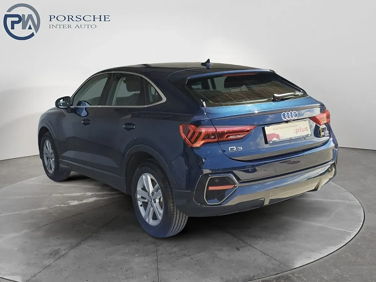 Audi Q3 2020 photo 3