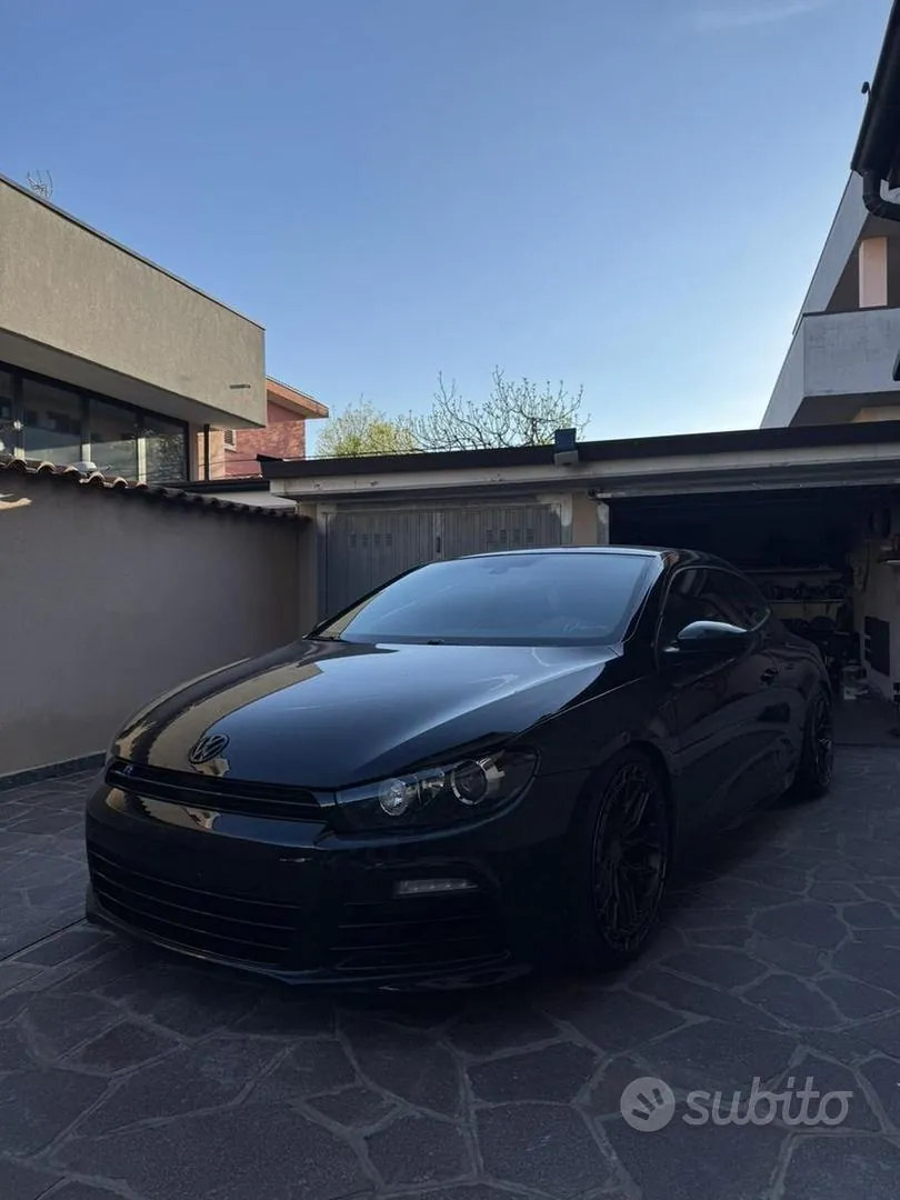 Volkswagen Scirocco R