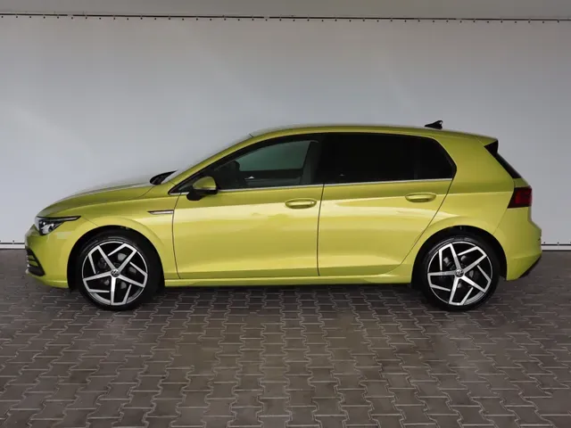Volkswagen Golf 2020 photo 2