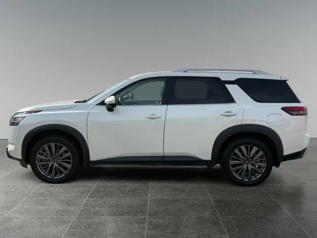 Nissan Pathfinder 2022 photo 2
