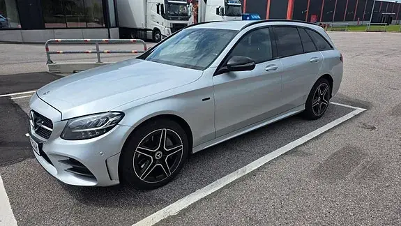 Mercedes-Benz C 300 2021 photo 3