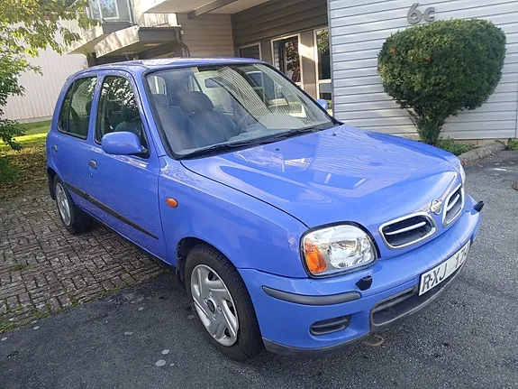 Nissan Micra 2000 photo 2