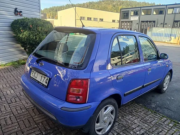 Nissan Micra 2000 photo 3