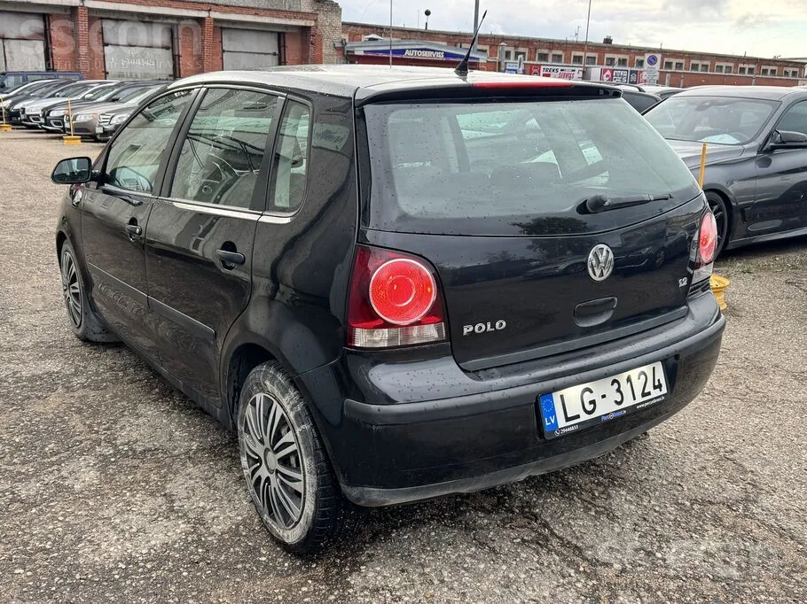 Volkswagen Polo 2009 photo 4