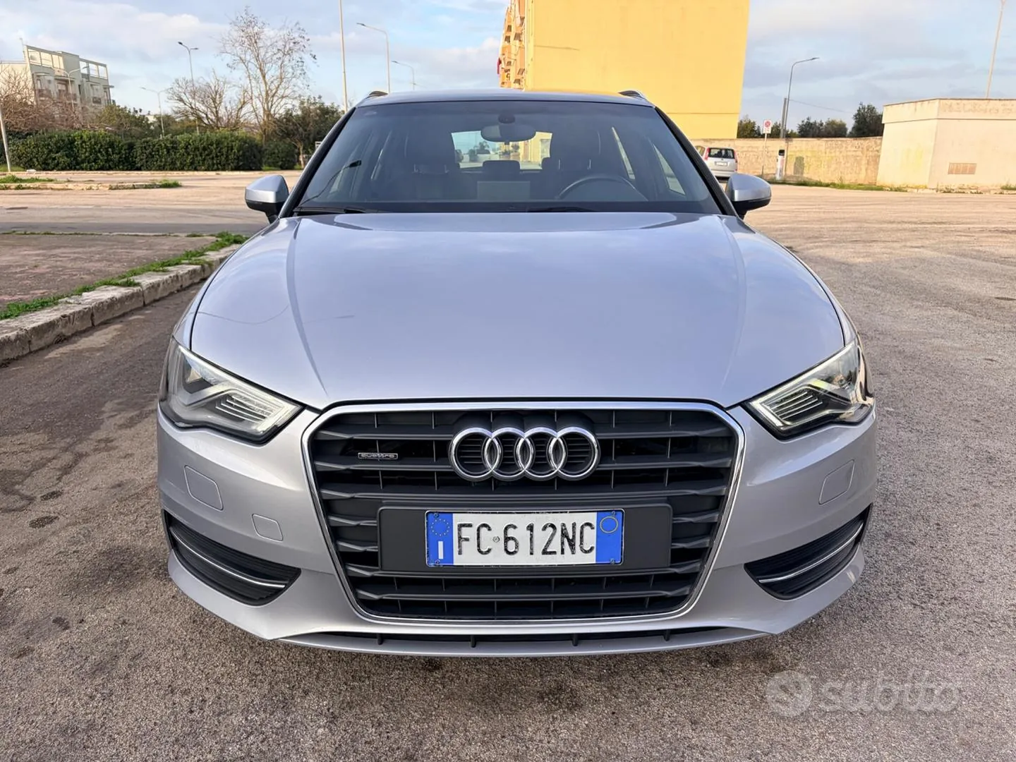 Audi A3 2015 photo 3