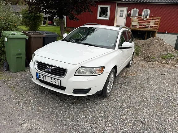 Volvo V50