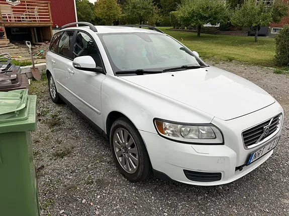 Volvo V50 2010 photo 3