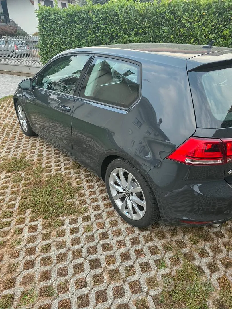 Volkswagen Golf 2015 photo 2