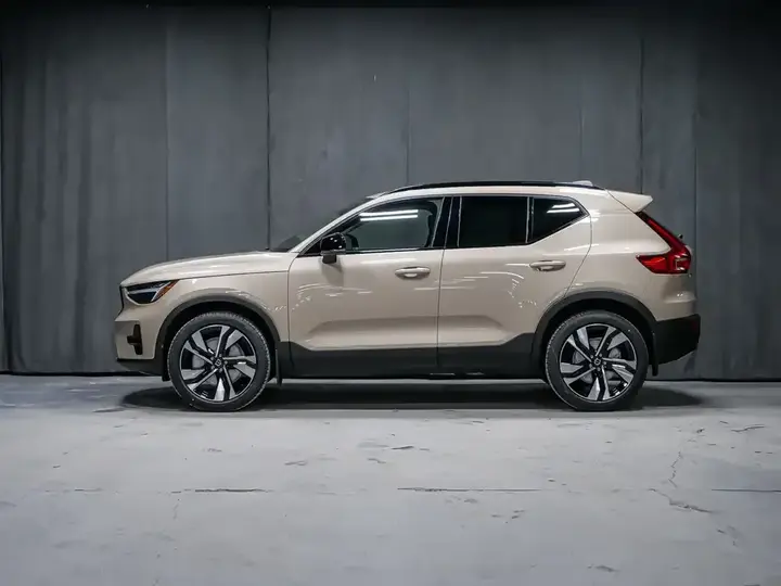 Volvo Xc40 2026 photo 5