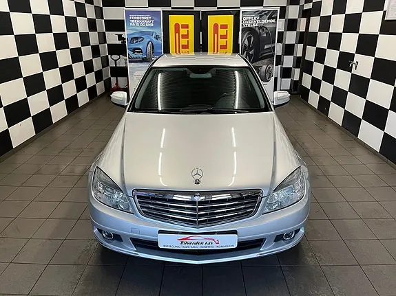 Mercedes-Benz C200 D 2008 photo 5