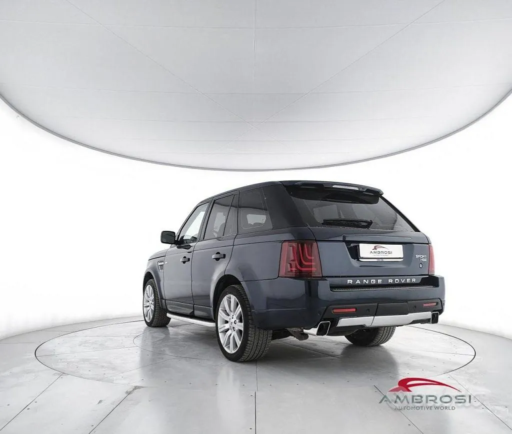 Land Rover Range Rover Sport 2011 photo 4