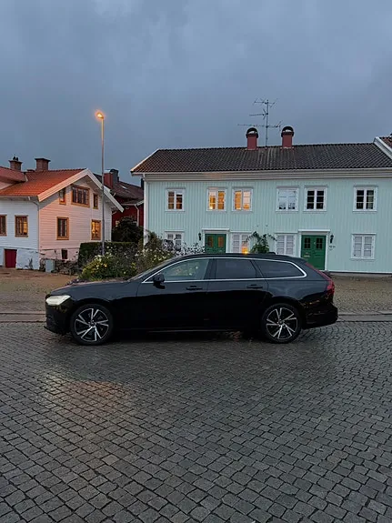 Volvo V90 2023 photo 2