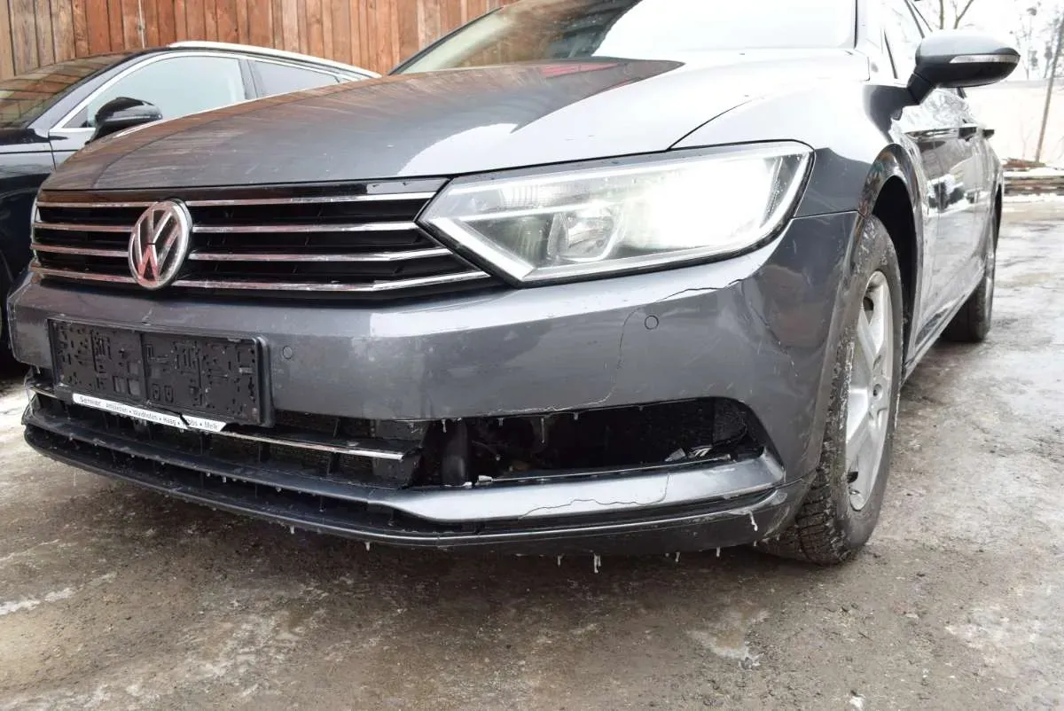 Volkswagen Passat 2016 photo 2