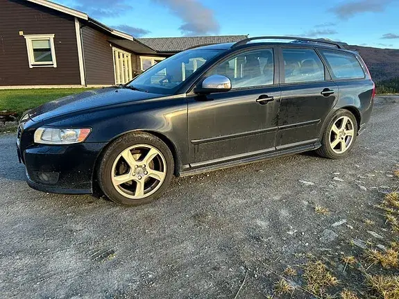 Volvo V50 2011 photo 4