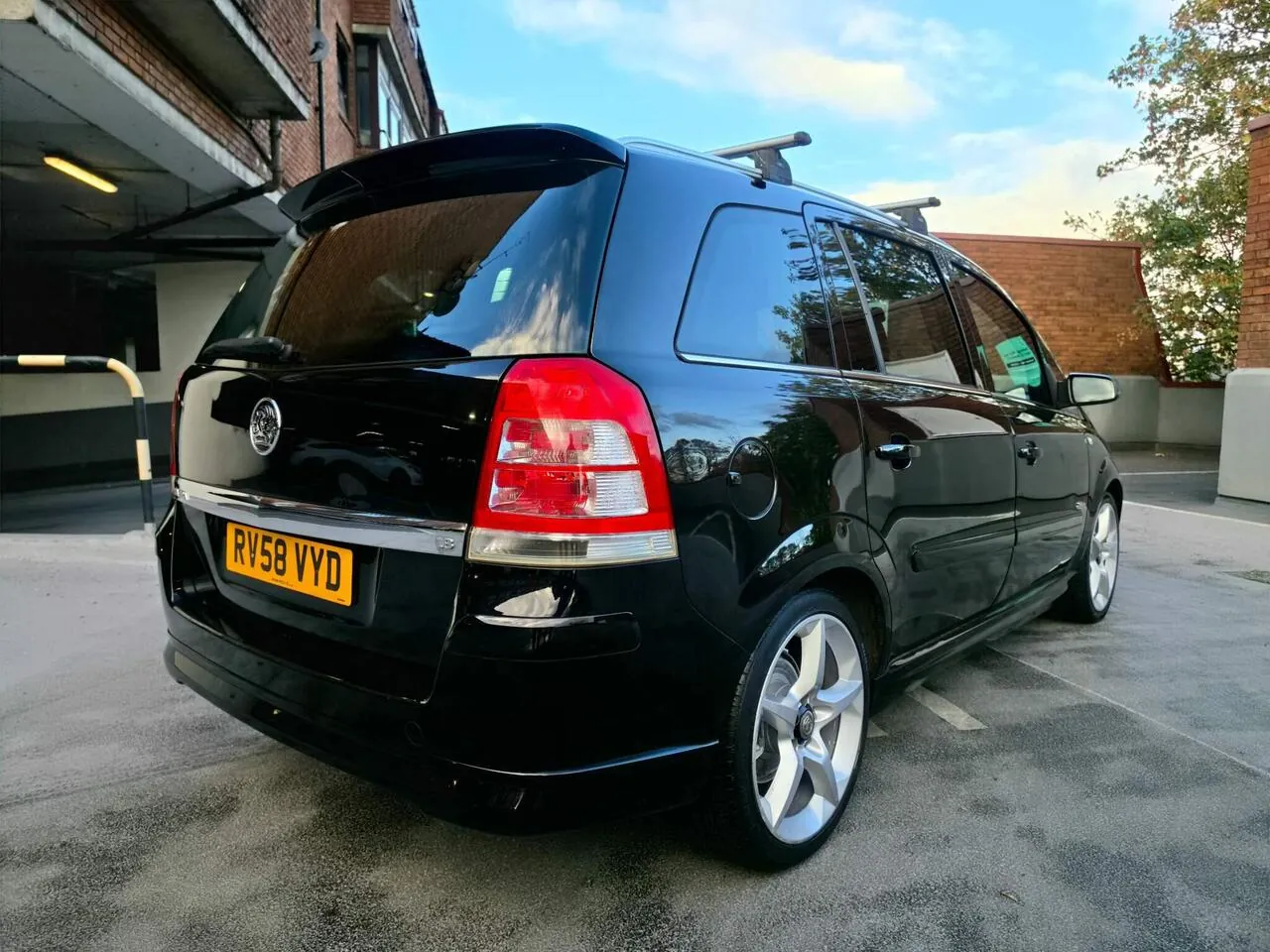 Vauxhall Zafira 2008 photo 4