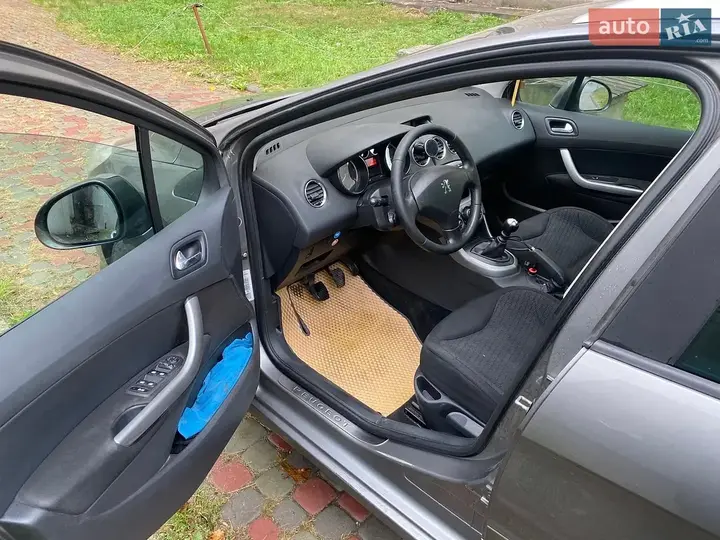 Peugeot 308 2009 photo 4