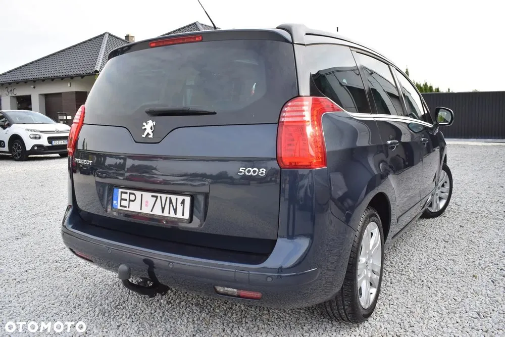 Peugeot 5008 2013 photo 2