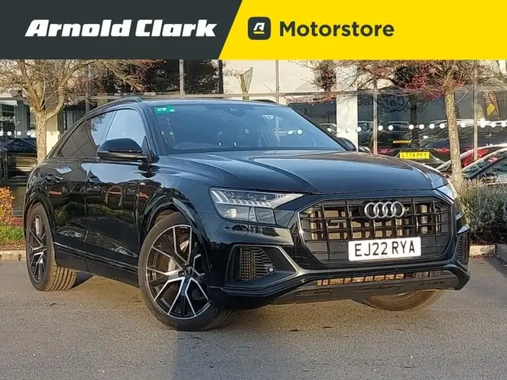 Audi Q8