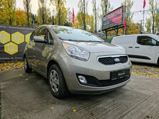 Kia Venga 2013 photo 3