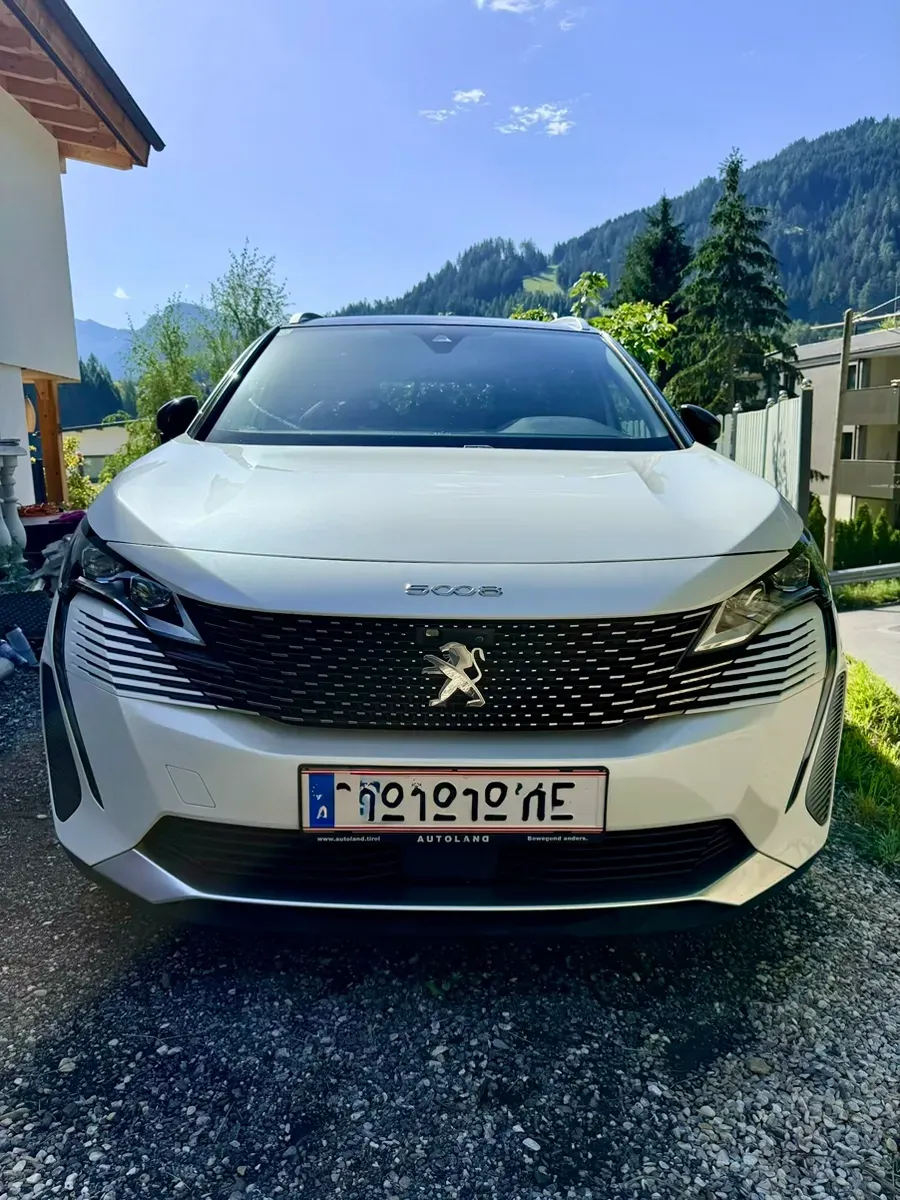 Peugeot 5008