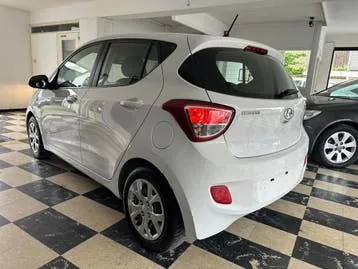 Hyundai I10 2015 photo 3