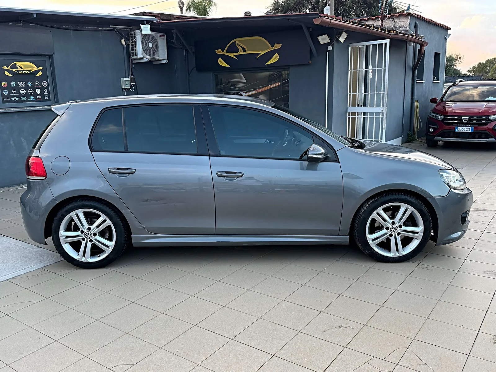 Volkswagen Golf 2012 photo 5