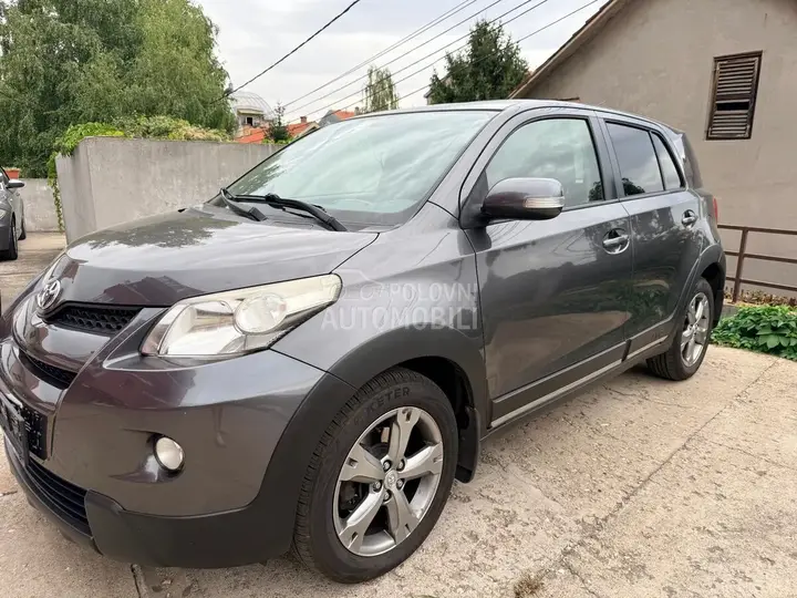 Toyota Urban Cruiser 2013 photo 2