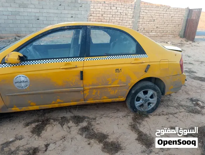 Kia Spectra 2006 photo 2