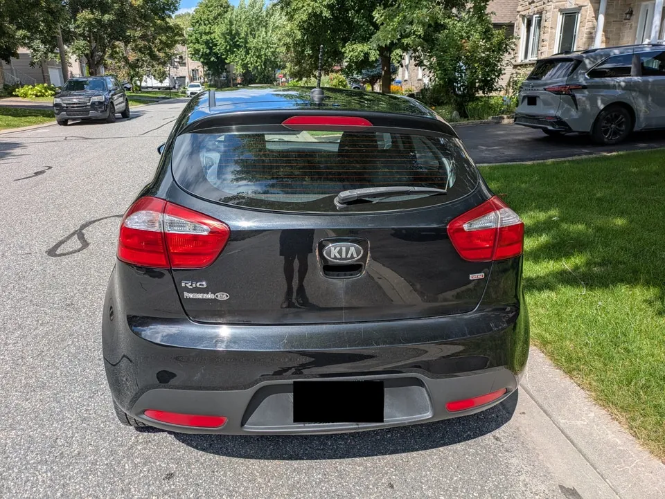 Kia Rio 2015 photo 3