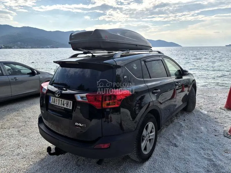 Toyota Rav 4 2013 photo 2