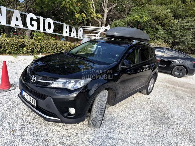 Toyota Rav 4 2013 photo 4