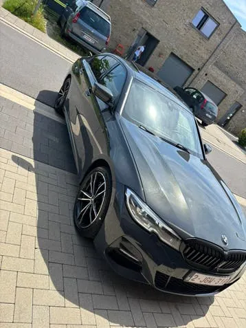 BMW 330E