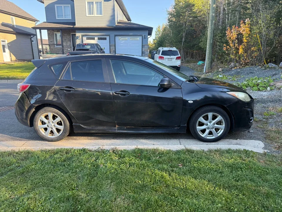 Mazda Mazda3 Sport 2010 photo 3