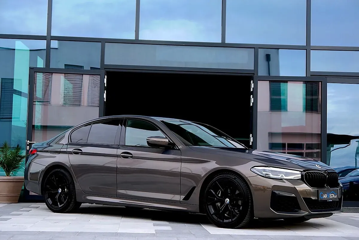 BMW 530D 2023 photo 3
