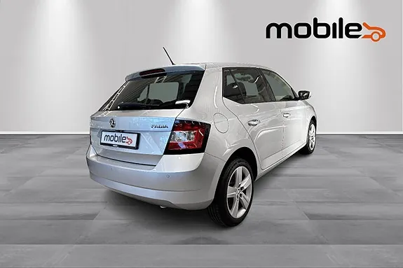 Skoda Fabia 2018 photo 3