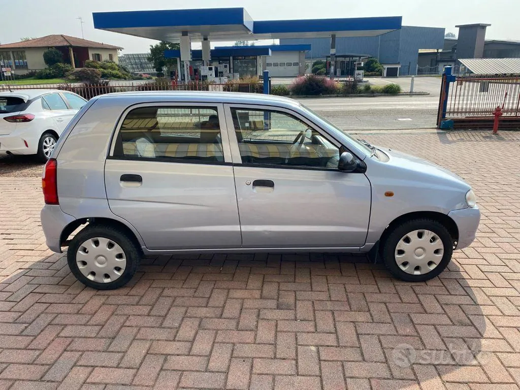Suzuki Alto 2003 photo 5