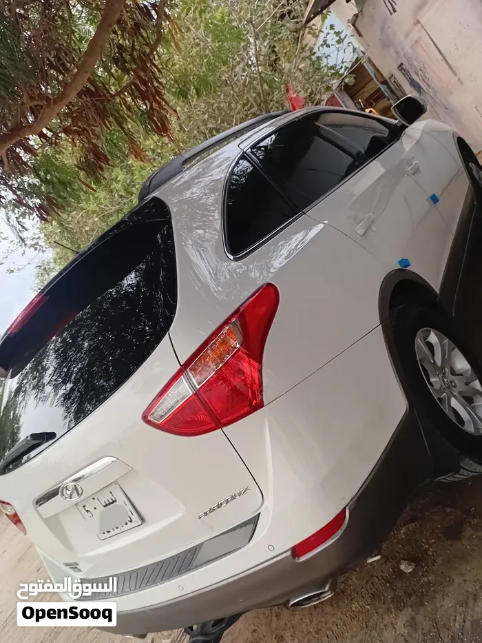 Hyundai Veracruz 2012 photo 3